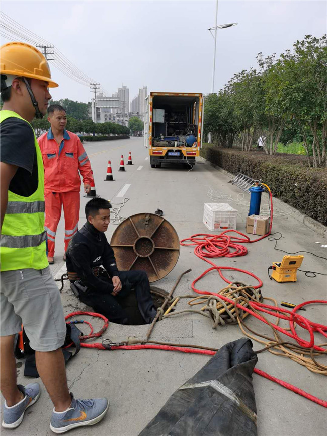 禅城翻衬法管道修复技术主要工序