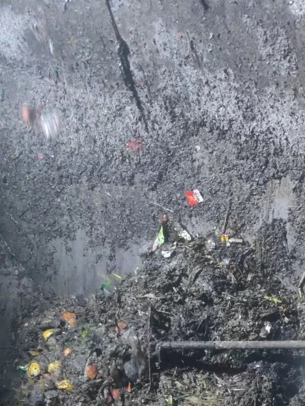 禅城污水池清理